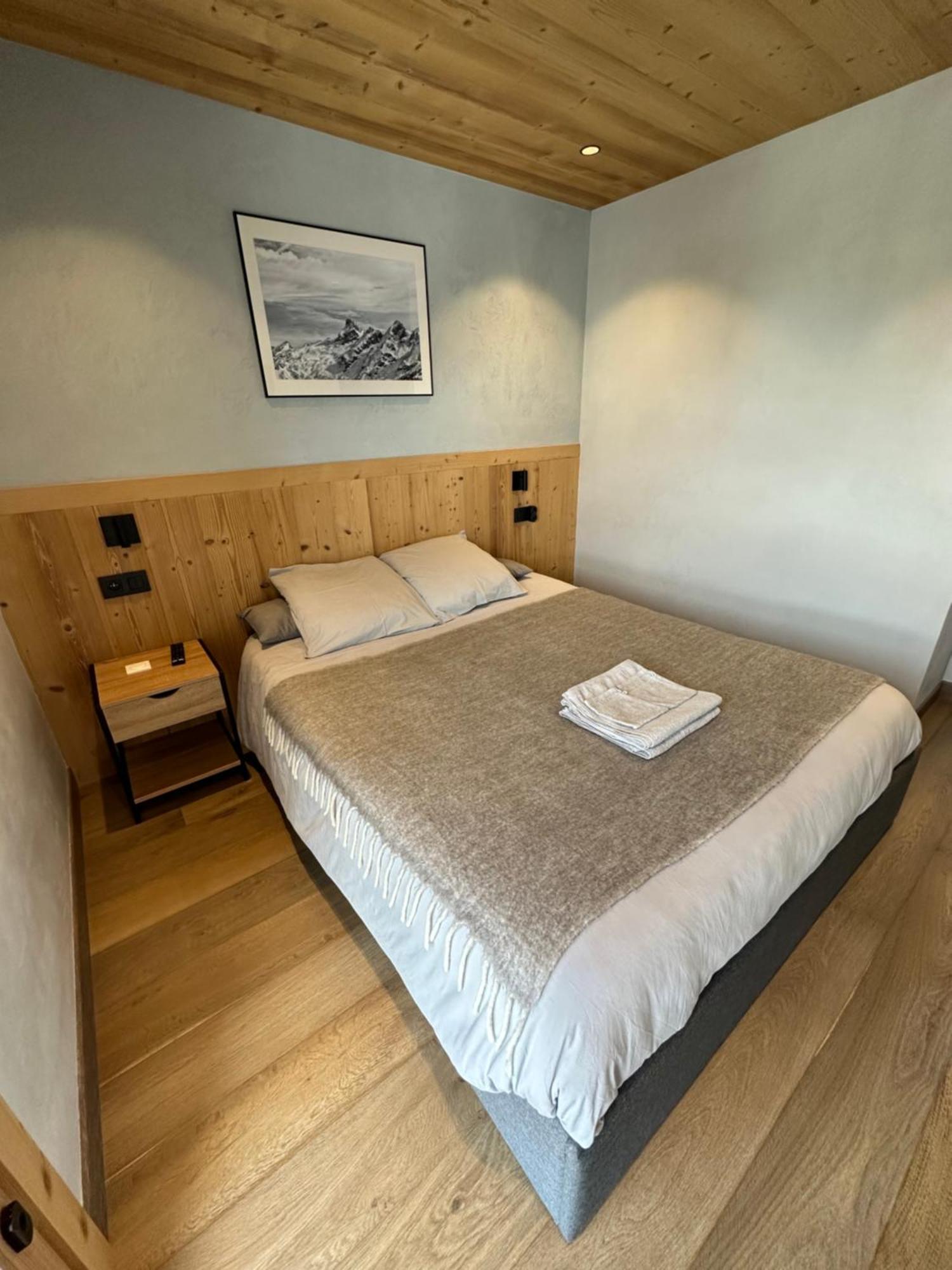 Luxueux Appartement T4 - Lac 5 Min - Parkings Privatifs - Vue Lac Et Montagne Annecy Buitenkant foto