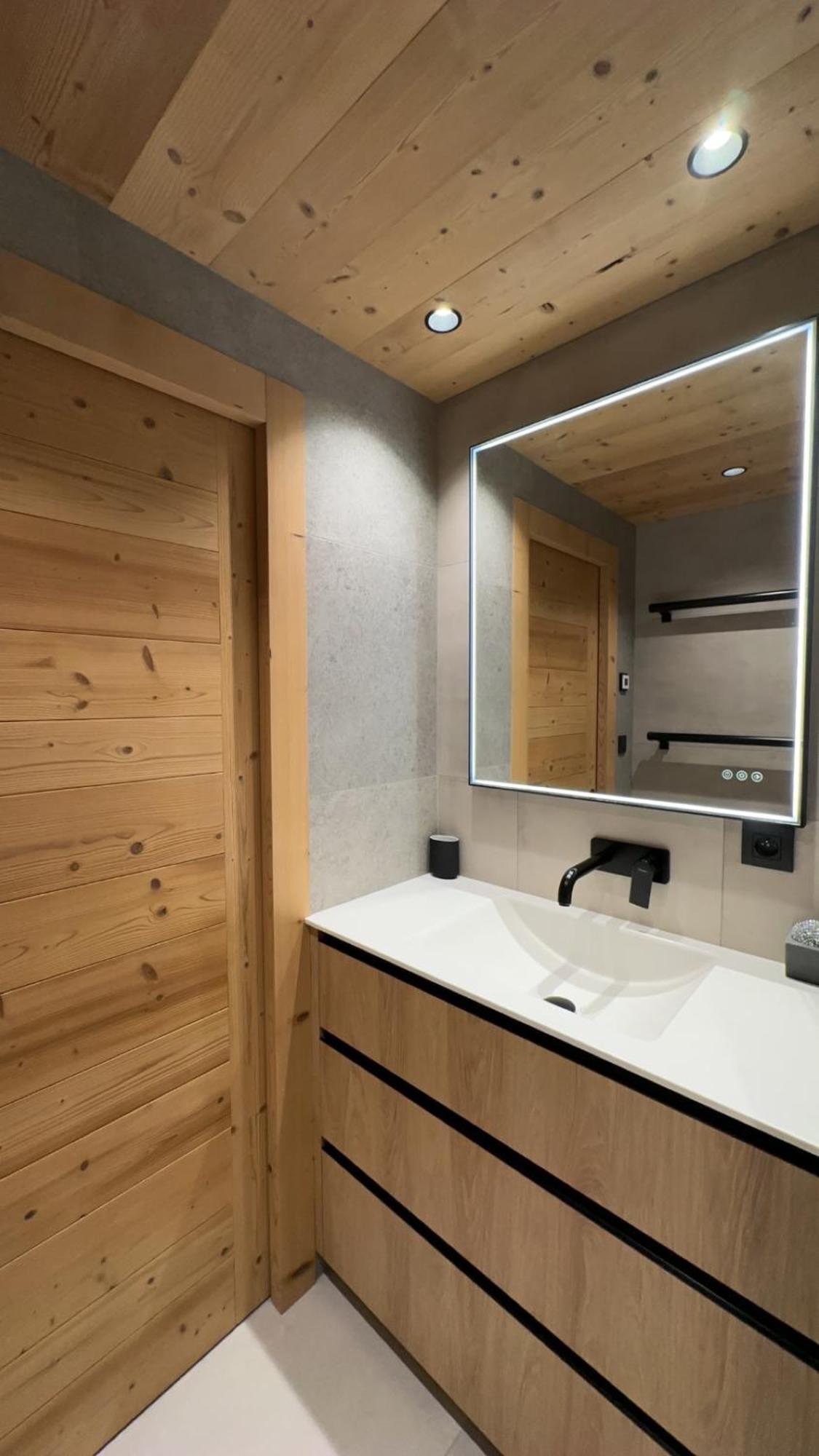 Luxueux Appartement T4 - Lac 5 Min - Parkings Privatifs - Vue Lac Et Montagne Annecy Buitenkant foto